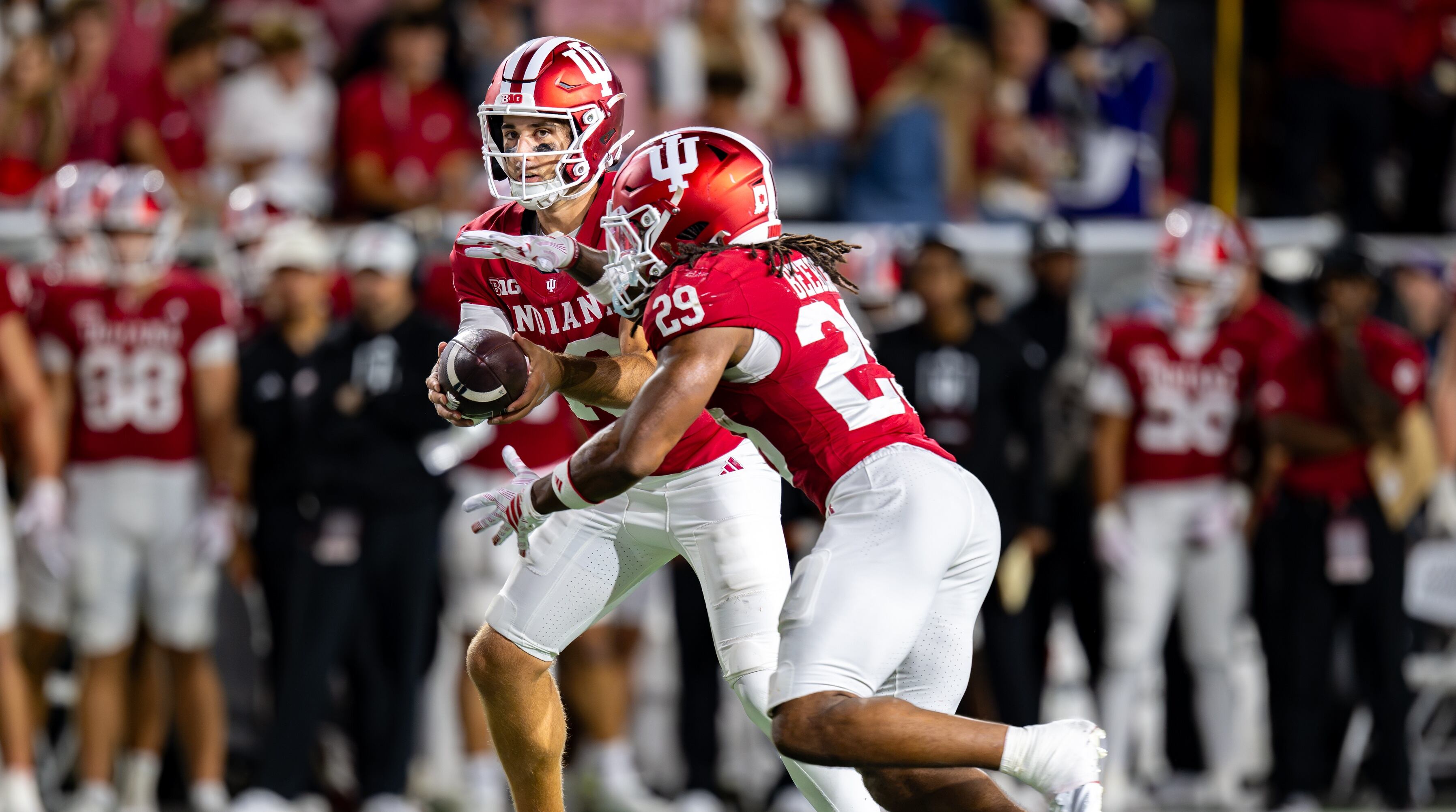 No. 5 Indiana Edges Northwestern 29-23 in Home Victory