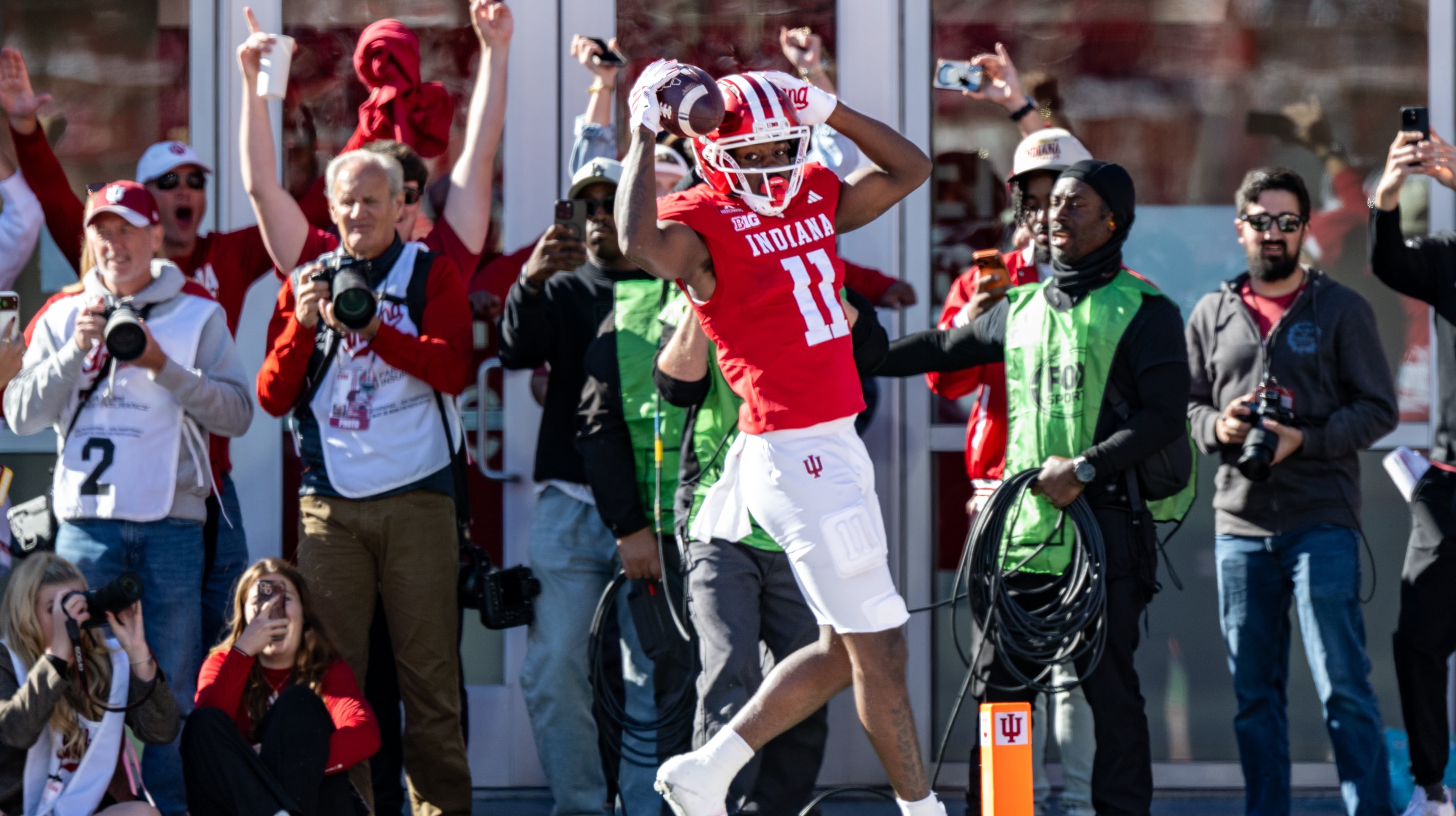 No. 4 Ohio State Edges No. 5 Indiana 19-15 After Late Touchdown Call