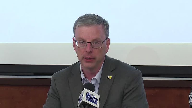 South Bend mayor addresses recent homicides, resists calls to revive Metro Homicide Unit