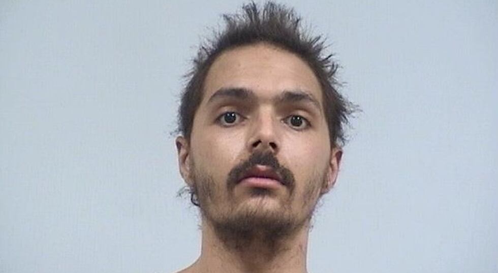 Man arrested after SWAT situation in Elkhart Man arrested after SWAT situation in Elkhart