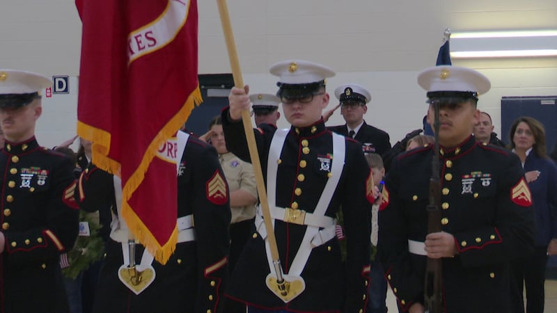 Wreaths Across America honors veterans in Mishawaka
