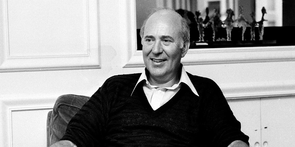 Carl Riser TV pioneer Carl Reiner dies at age 98