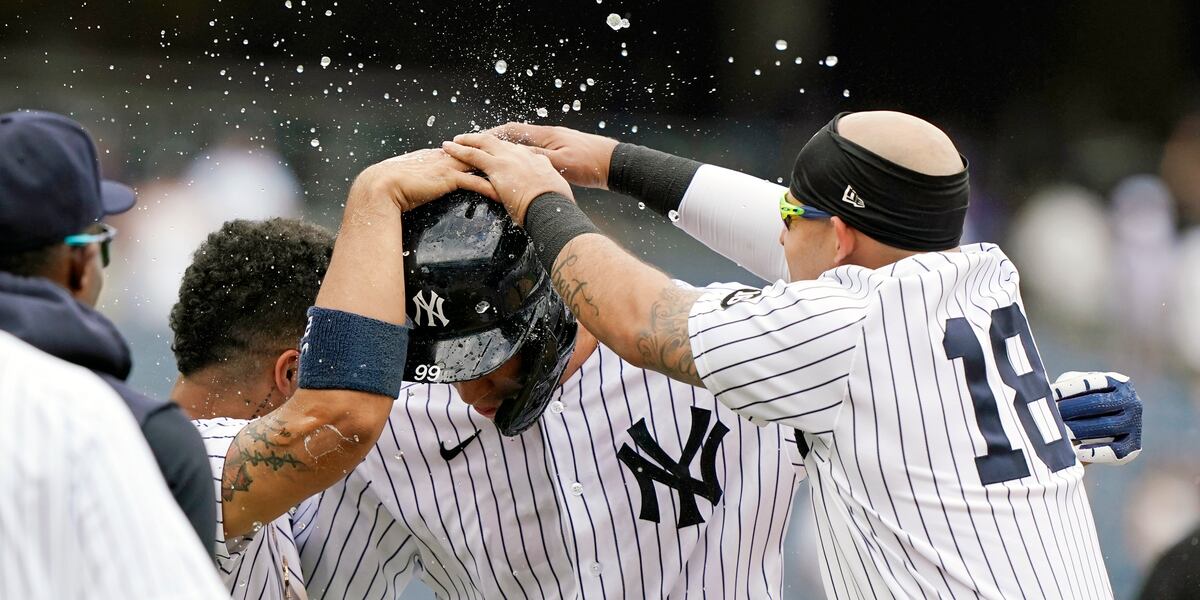 Judge Walk Off Judge walk-off walk lifts Yanks over Chisox, 6th win in row