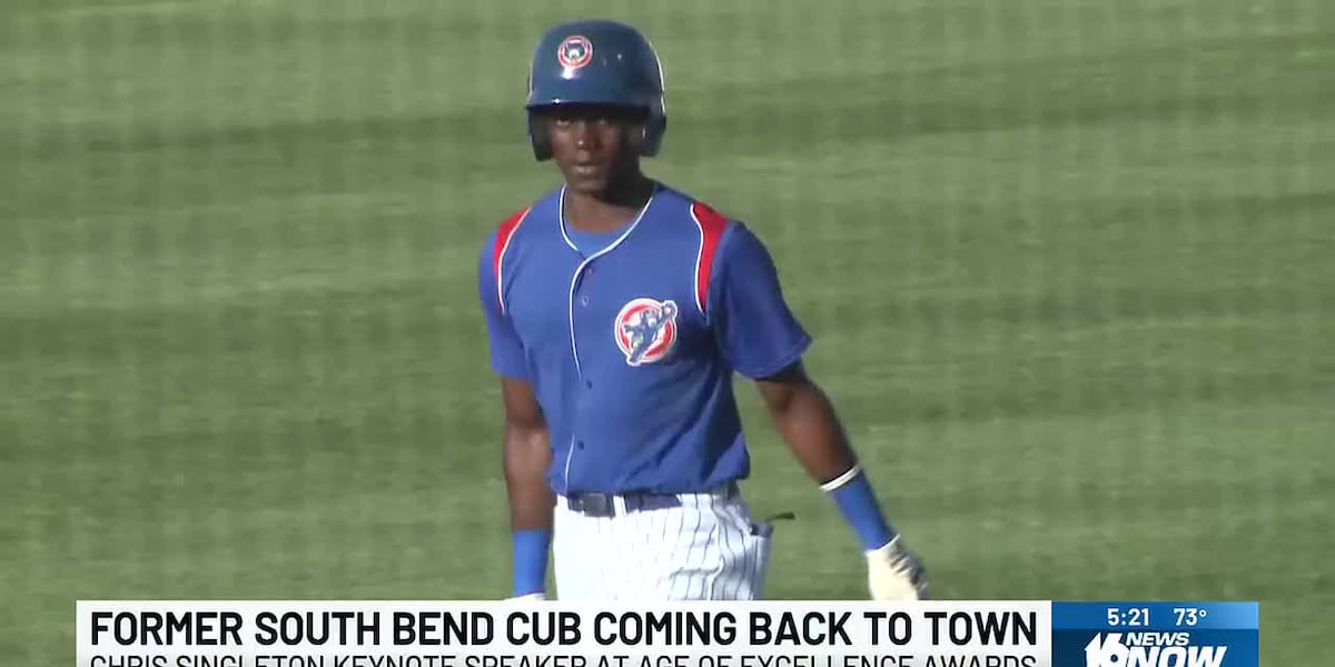 Former South Bend Cubs outfielder to serve as keynote speaker at community awards dinner Chris Singleton, whose mother was killed in the 2015 Charleston church shooting, will speak at the Age of Excellence Awards on Aug. 6.