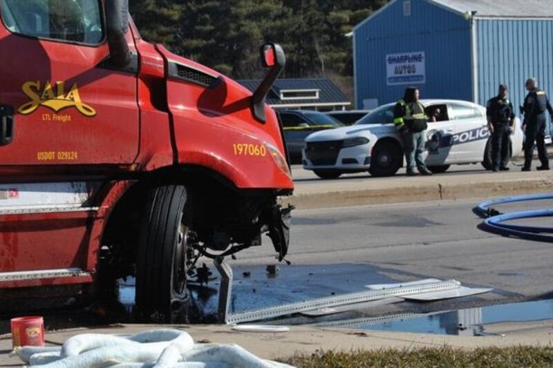 17yearold leads Goshen police on chase that ends in 4vehicle crash 17yearold leads Goshen police on chase that ends in 4vehicle crash
